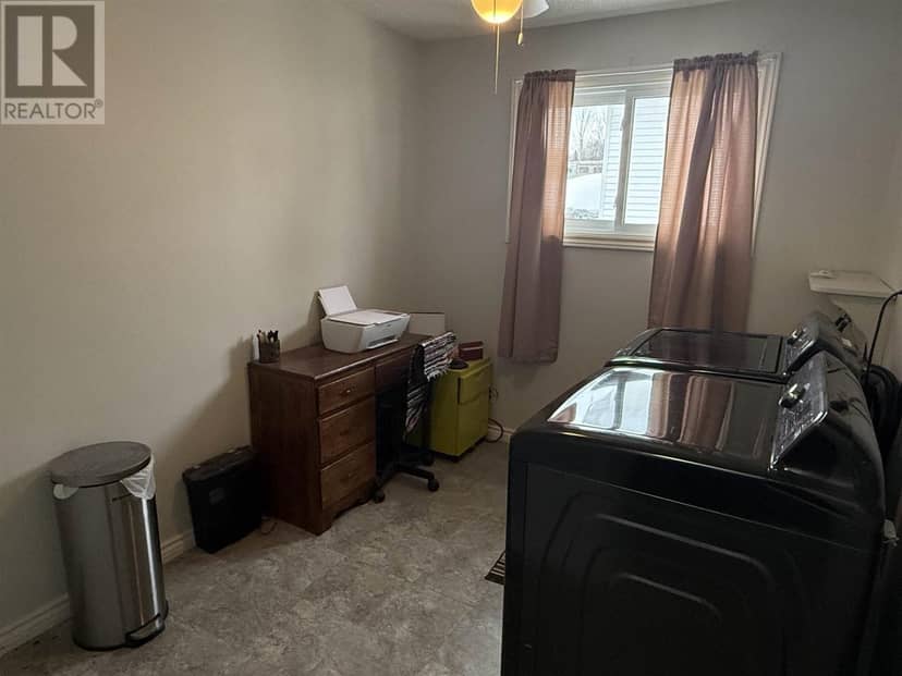 24 McQuarrie PL — photo 16 of 40