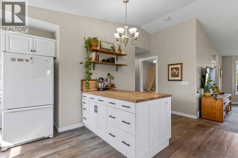 6 Strathford Place — photo 14 of 40