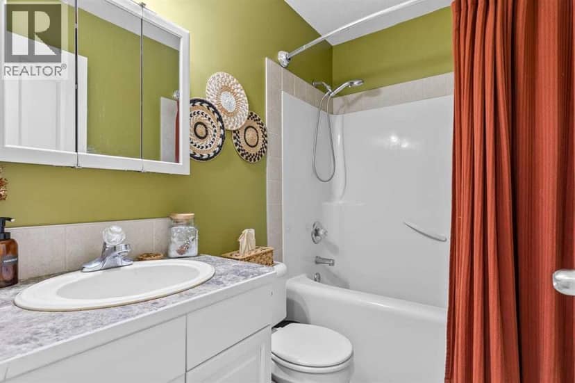 6 Strathford Place — photo 23 of 40