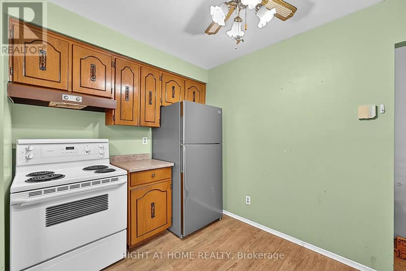 1080 County Road 42 — photo 21 of 40