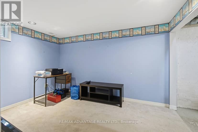 35 Cowan Place — photo 37 of 40