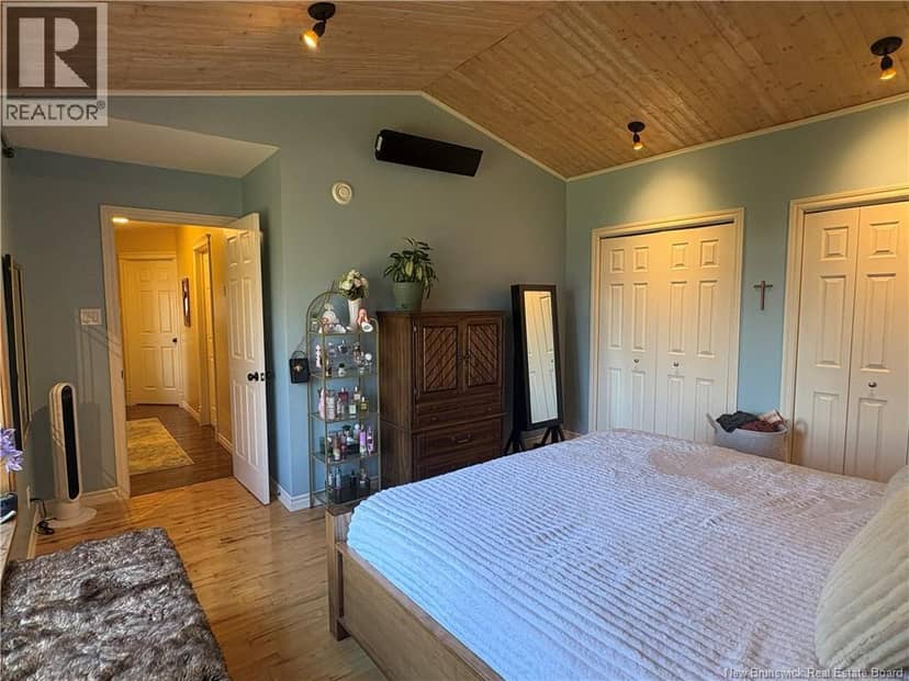 386 Martin Street — photo 20 of 30