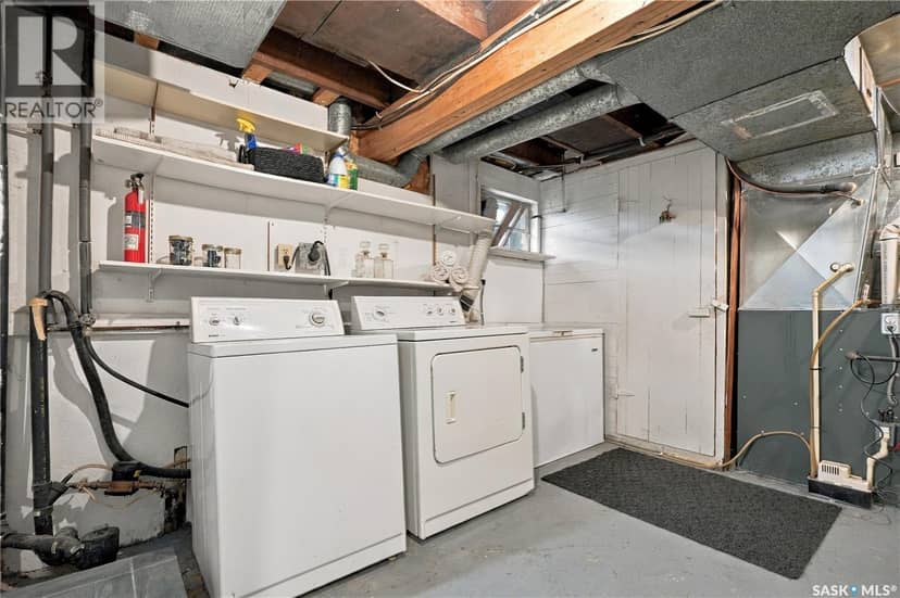 709 McPherson AVENUE — photo 33 of 40