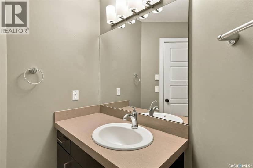 319 Langlois WAY — photo 28 of 40