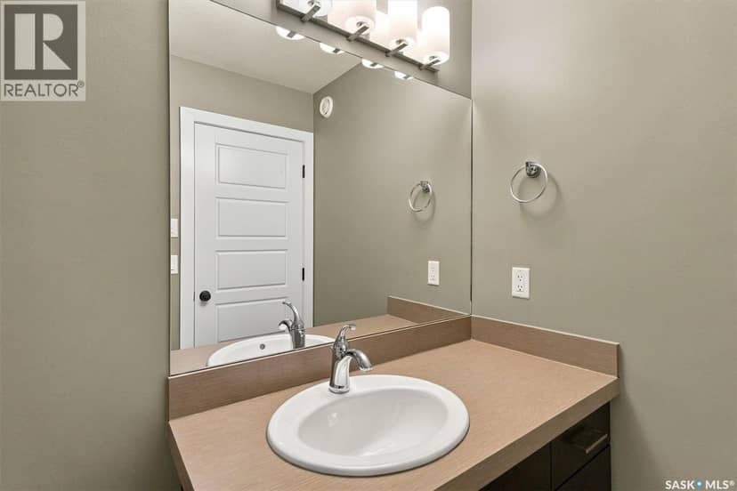 319 Langlois WAY — photo 34 of 40
