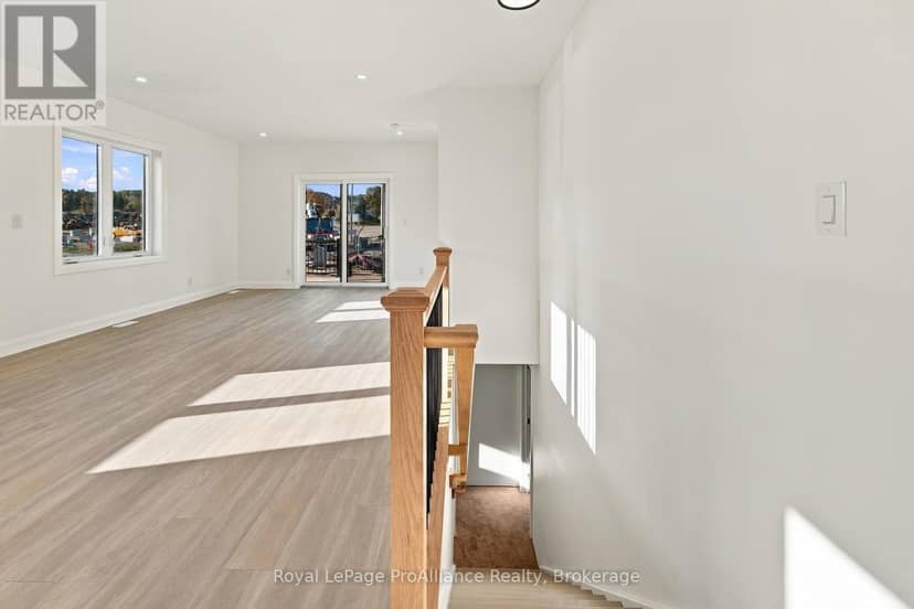 131 Royal Gala Drive — photo 22 of 40