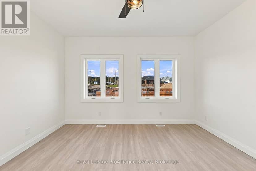 131 Royal Gala Drive — photo 24 of 40