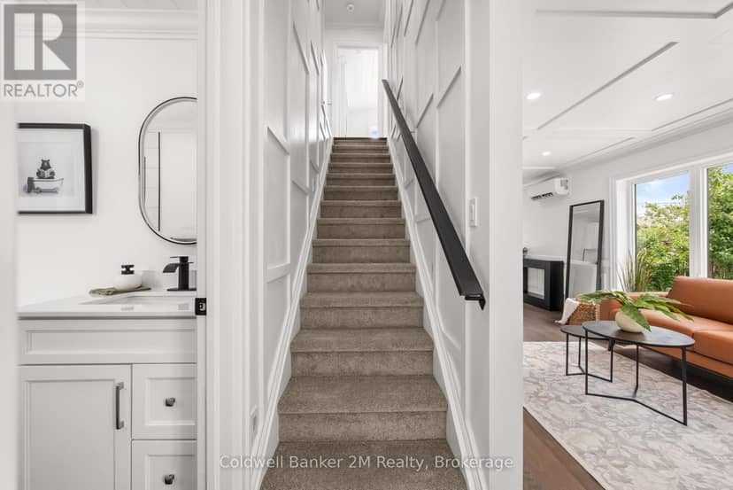 64 Head Street — photo 28 of 40