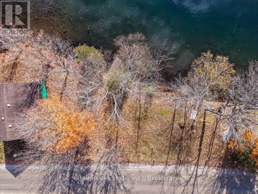 233 Trout Lake Road, Faraday, photo 2
