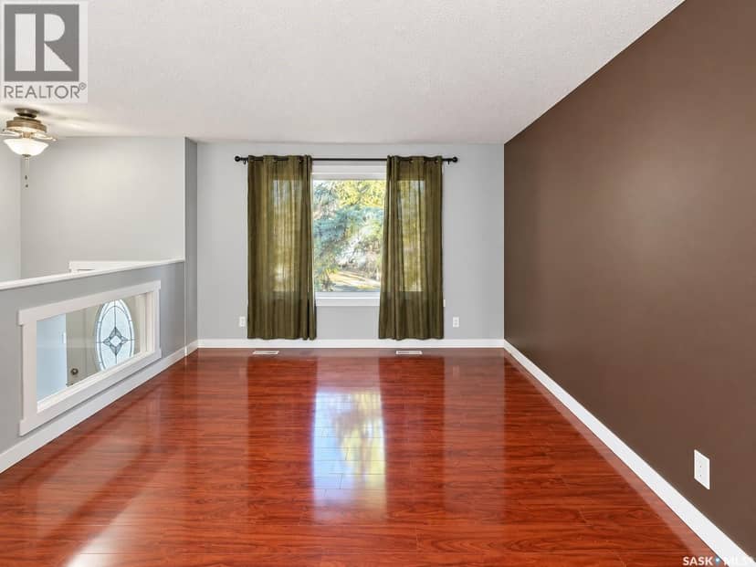 5309 2nd AVENUE N, Regina, photo 3