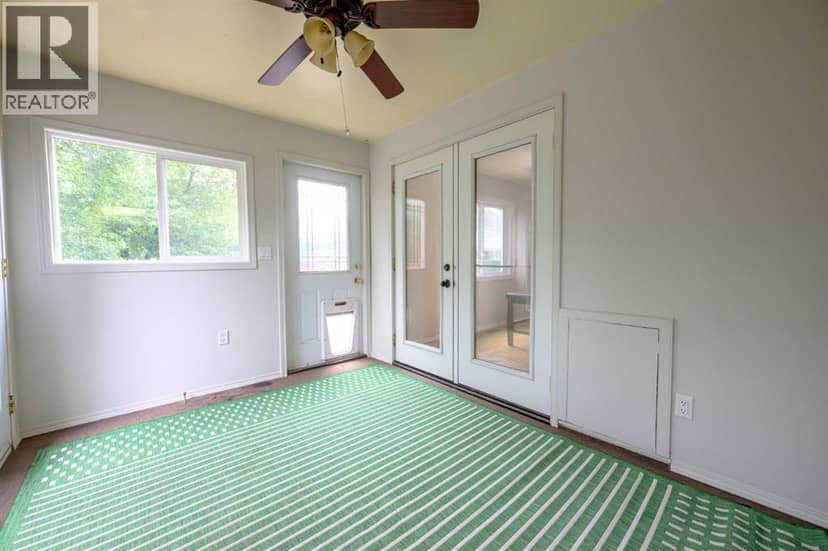 9923 88 Avenue — photo 19 of 40