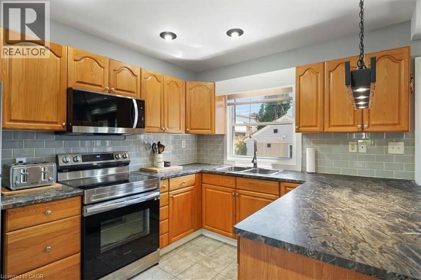 233 AUBURN Avenue — photo 6 of 40