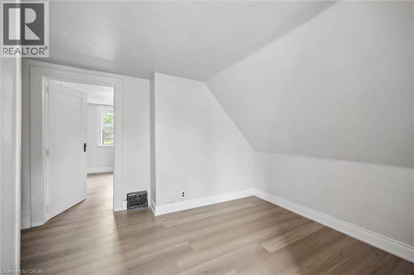 1279 HAMILTON Street — photo 16 of 26