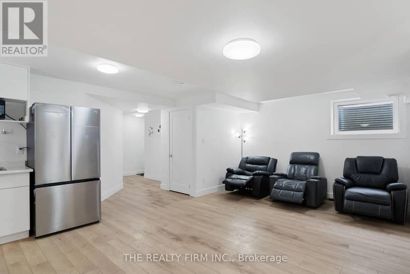 1771 Applerock Avenue — photo 37 of 40
