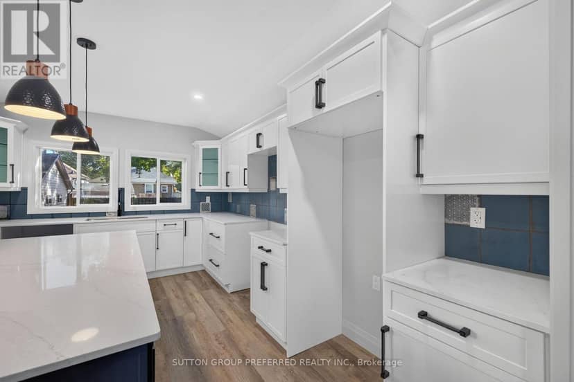 118 Delaware Street — photo 17 of 40