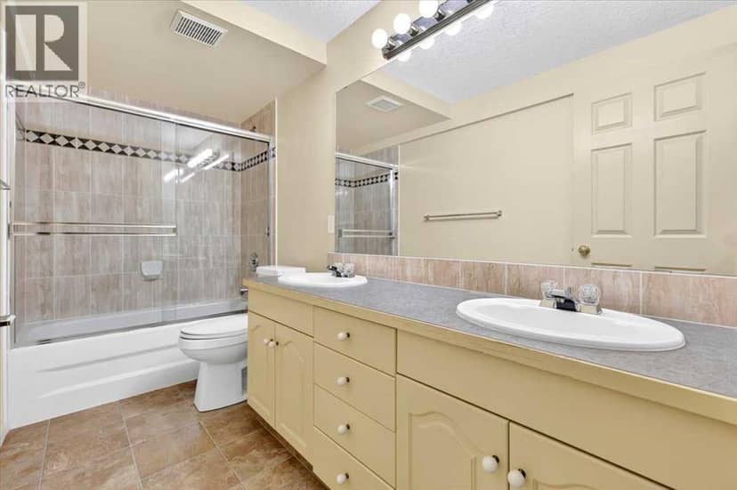 24, 5790 Patina Drive SW — photo 35 of 40