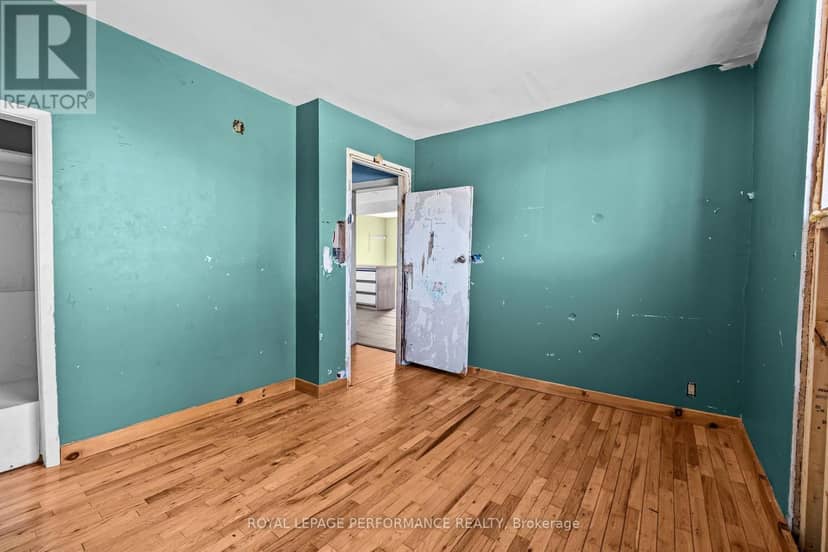 3320 Duval Avenue — photo 16 of 25