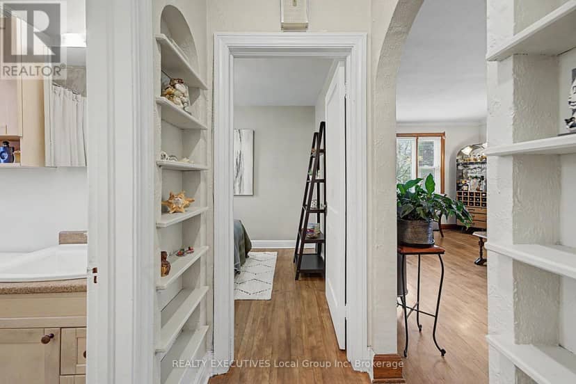 1778 Cassells Street — photo 20 of 40