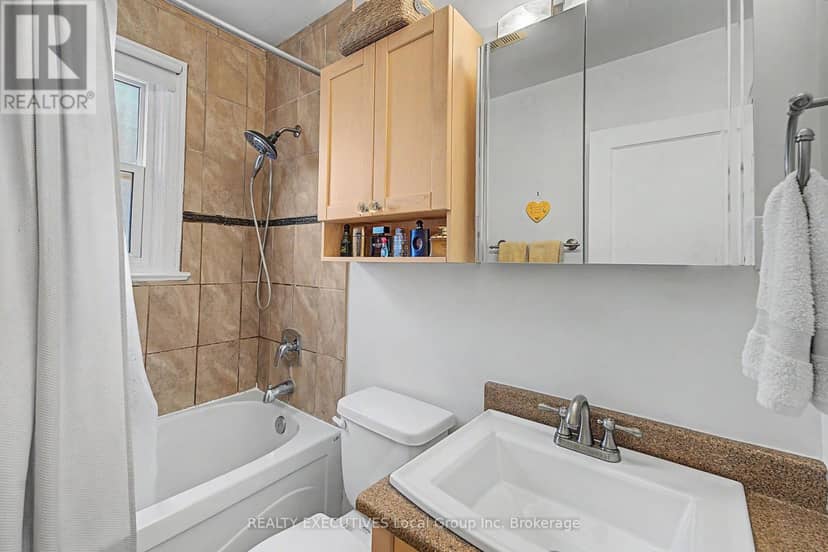 1778 Cassells Street — photo 24 of 40