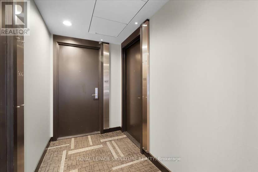908 - 39 Sherbourne Street, Toronto, photo 4