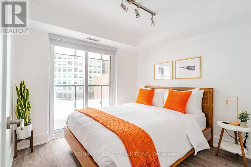 304 - 300 Front Street W, Toronto, photo 8