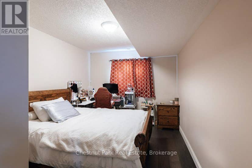 728 Elgin Street — photo 28 of 40