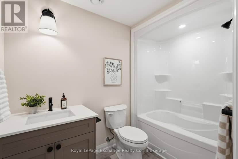 6 - 331 Arnaud Street — photo 31 of 40
