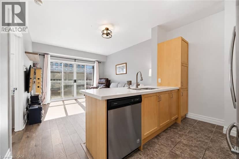 44 BOND Street W Unit# 306 — photo 10 of 32