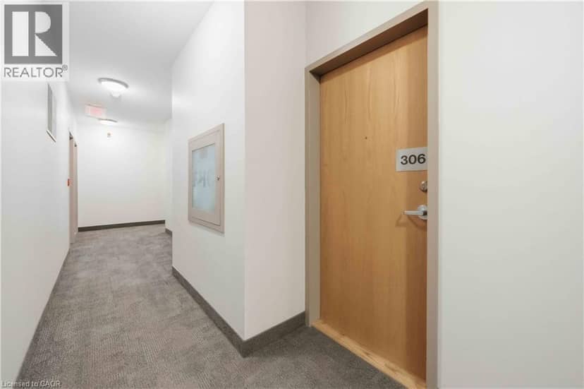 44 BOND Street W Unit# 306, Oshawa, photo 3