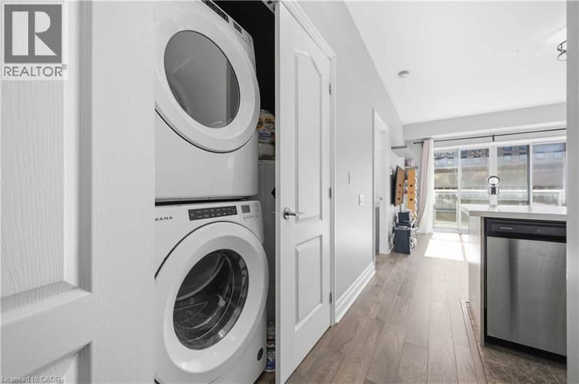 44 BOND Street W Unit# 306 — photo 9 of 32