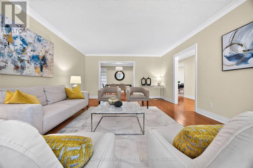 21 Ivan Road — photo 10 of 40
