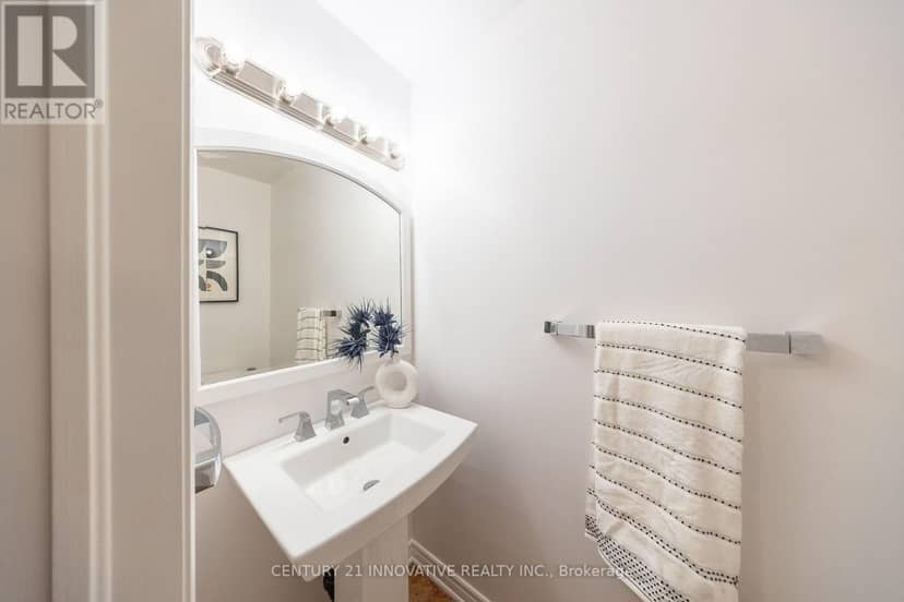 54 Carpendale Crescent — photo 22 of 40