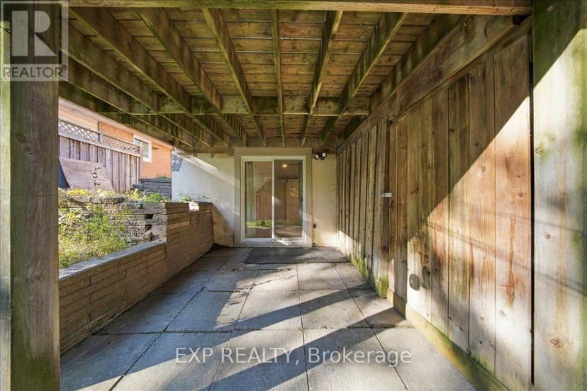 523 Brentwood Avenue — photo 24 of 36