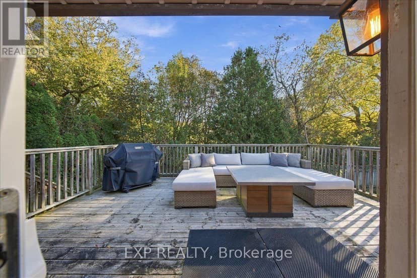 523 Brentwood Avenue — photo 32 of 36