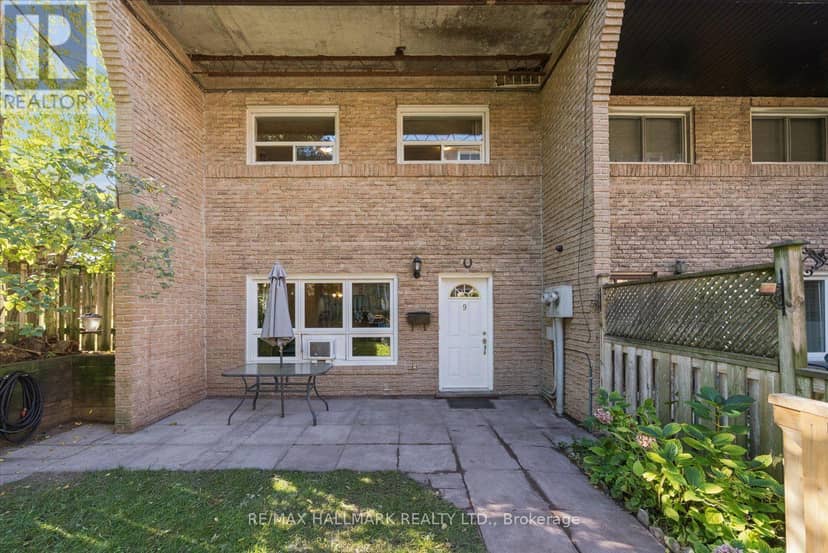 9 - 91 Muir Drive, Toronto, photo 2