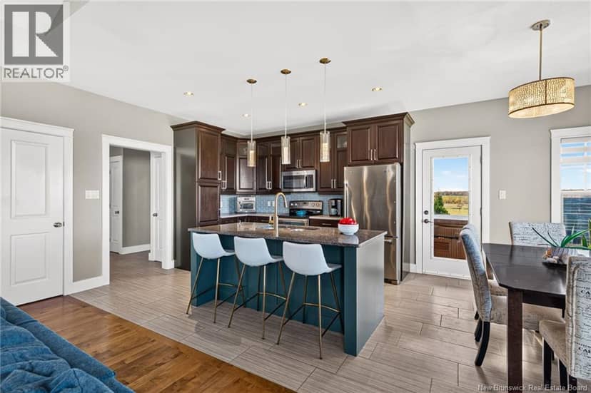 81 Harbour View — photo 10 of 40