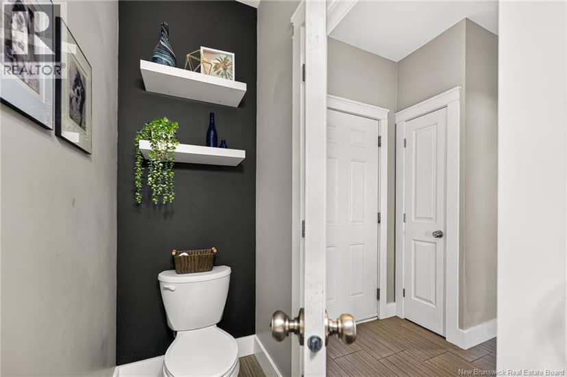 81 Harbour View — photo 18 of 40