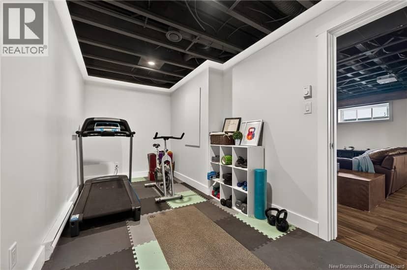 81 Harbour View — photo 33 of 40