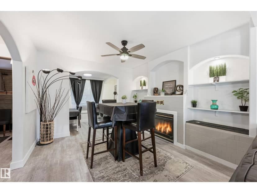 10656 93 ST NW — photo 9 of 40