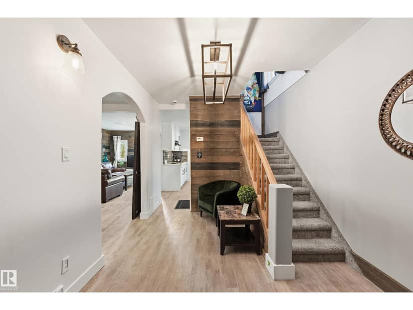 10656 93 ST NW, Edmonton, photo 3