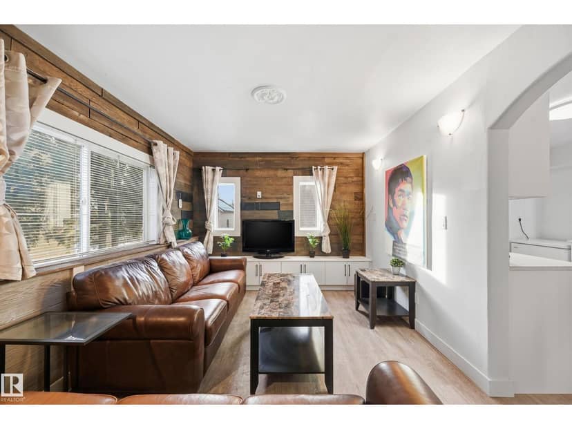 10656 93 ST NW, Edmonton, photo 8