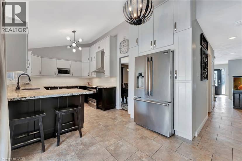 52 BECKETT Drive — photo 12 of 40