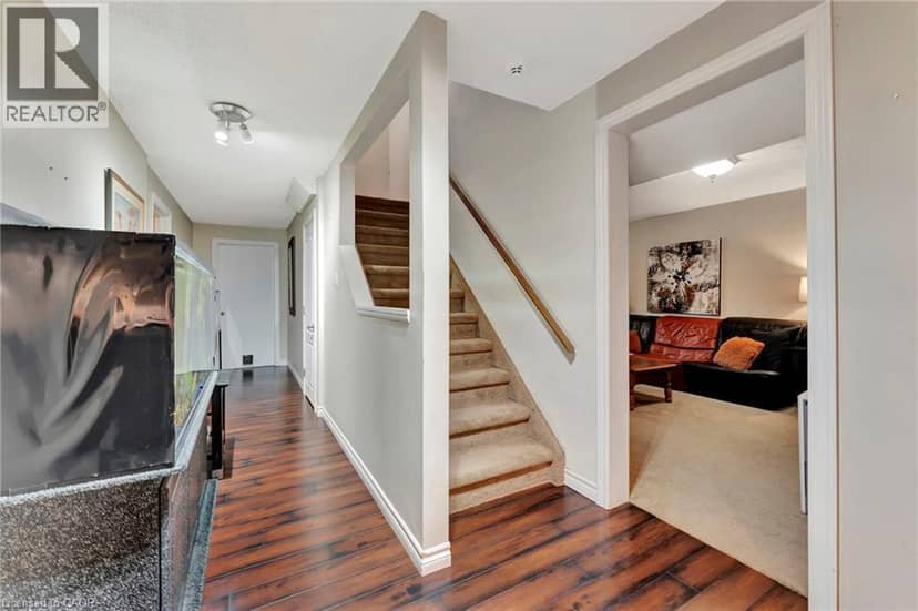 52 BECKETT Drive — photo 33 of 40