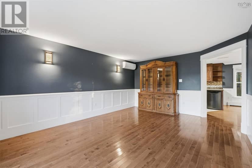 1523 White Hills Run — photo 9 of 40