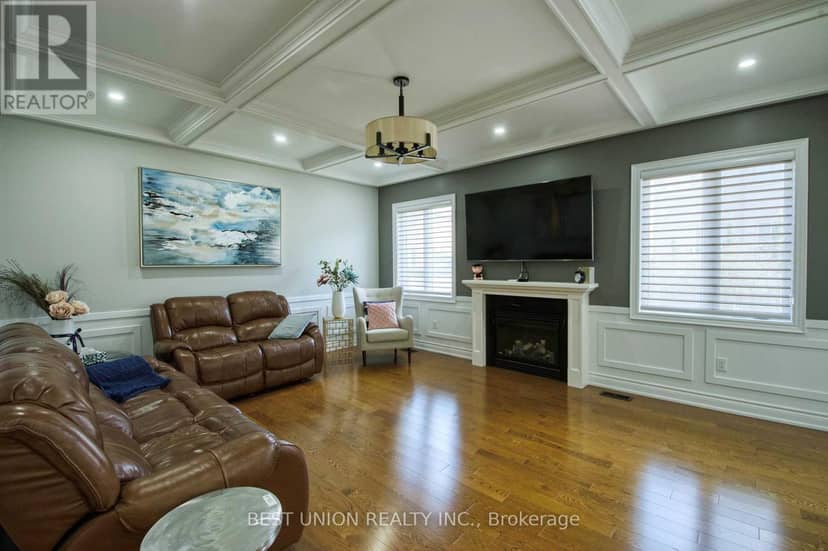 1183 McTavish Drive — photo 12 of 40