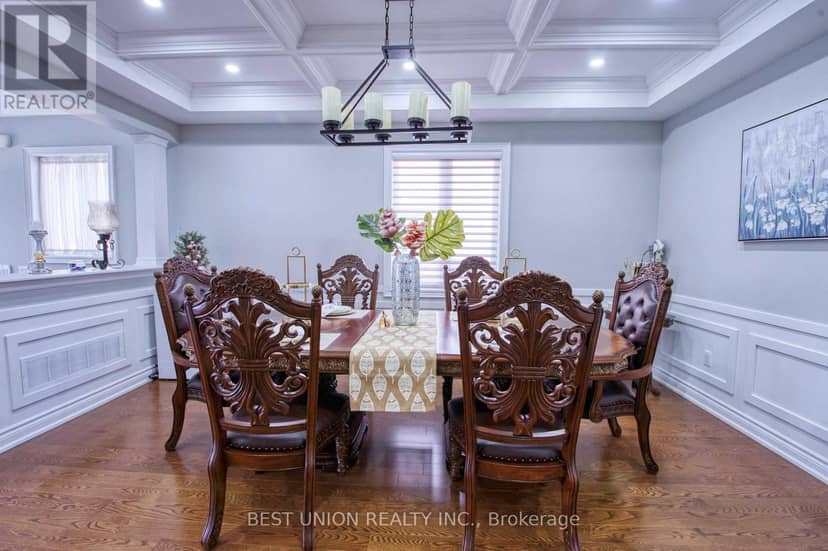 1183 McTavish Drive, Newmarket, photo 5