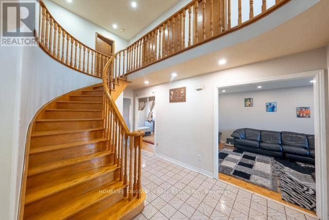 22 Kaiser Drive — photo 32 of 34