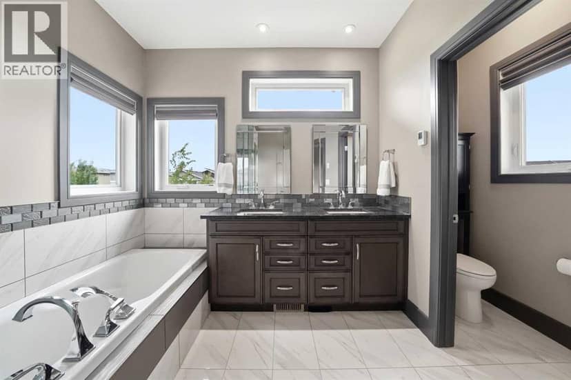 13 Lazaro Close — photo 34 of 40