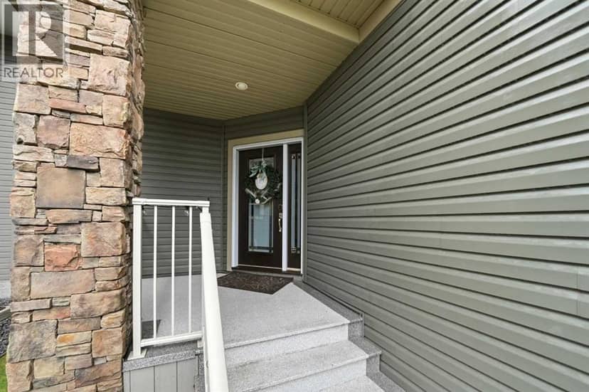 13 Lazaro Close, Red Deer, photo 3