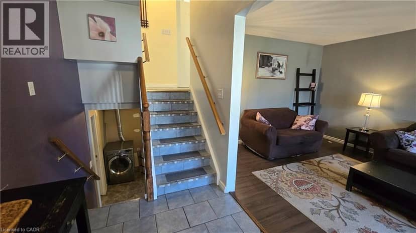 7 JADE Court, Cambridge, photo 8